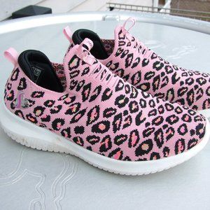 SKECHERS GIRLS CUTE PINK LEOPARD SLIP ON RUNNING SHOE SNEAKER KIDS SIZE 3 NICE